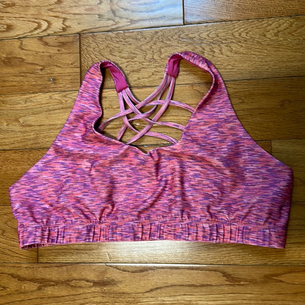 Mossimo Supply Co Size Sports Bra - excellent condition, barbiecore, strappy XXL
